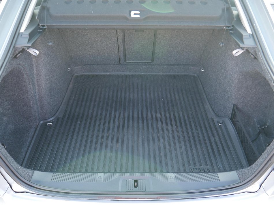 Škoda Octavia II 1.4 TSi Elegance