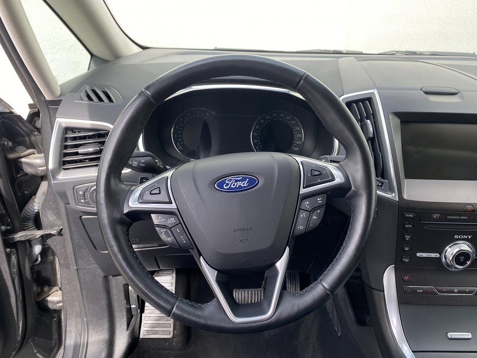 Ford S-MAX 2.0 TDCi Titanium