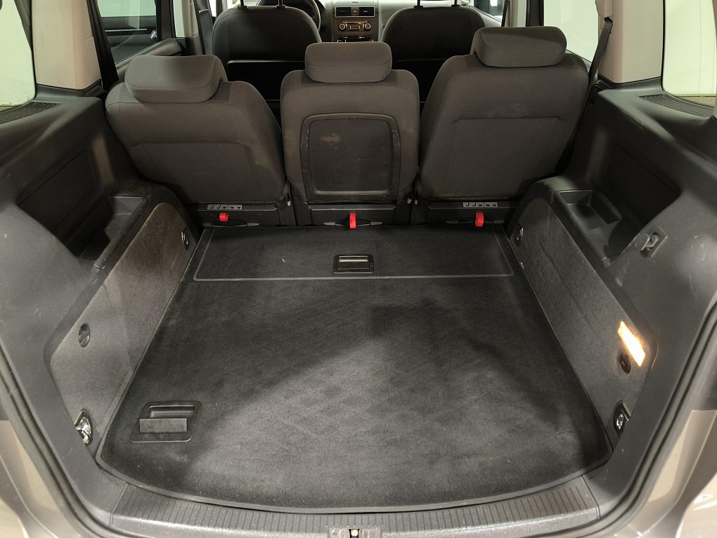 Volkswagen Touran 2.0 TDi Highline