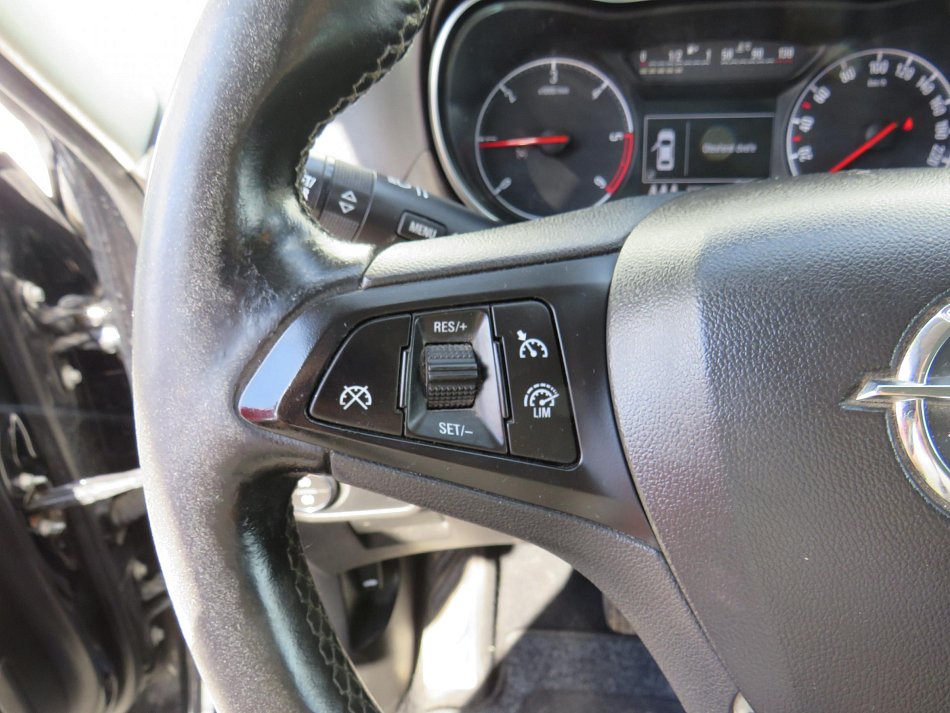 Opel Zafira 2.0 CDTi 