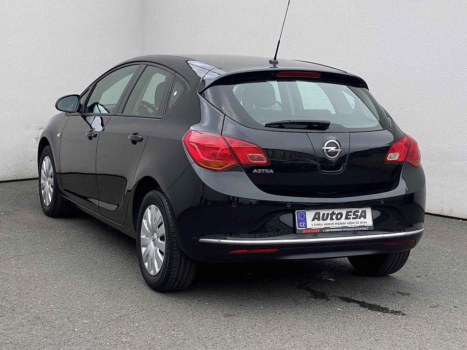 Opel Astra 1.6i Selection