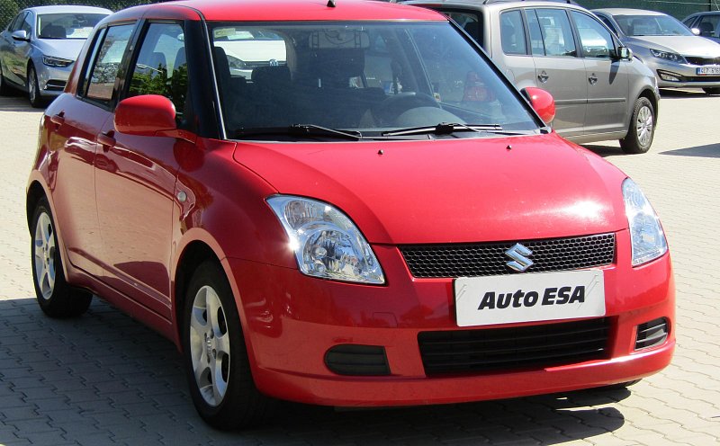 Suzuki Swift 1.3i 