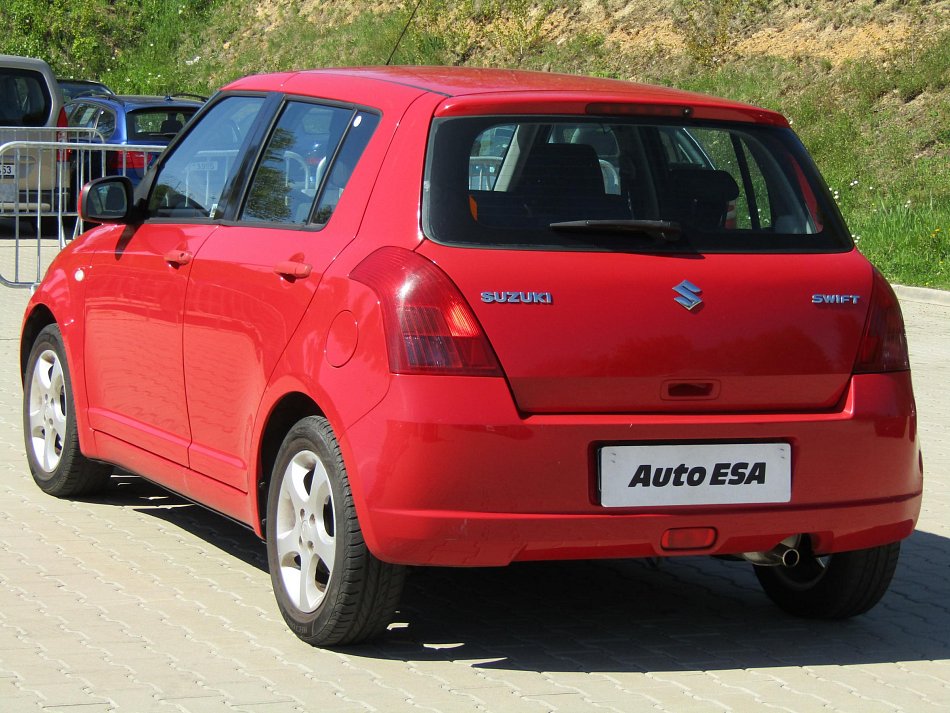 Suzuki Swift 1.3i 