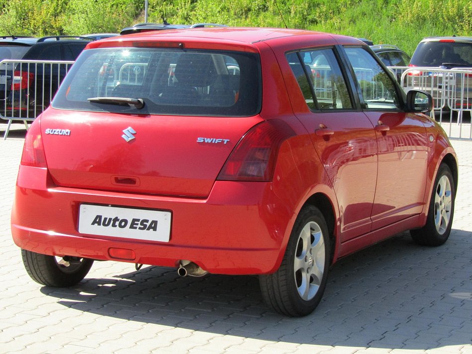Suzuki Swift 1.3i 