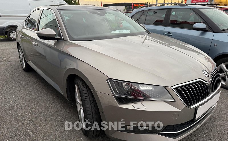 Škoda Superb 1.4 TSi 