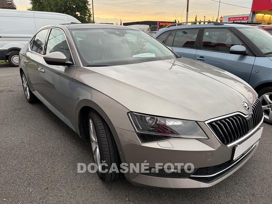 Škoda Superb 1.4 TSi 