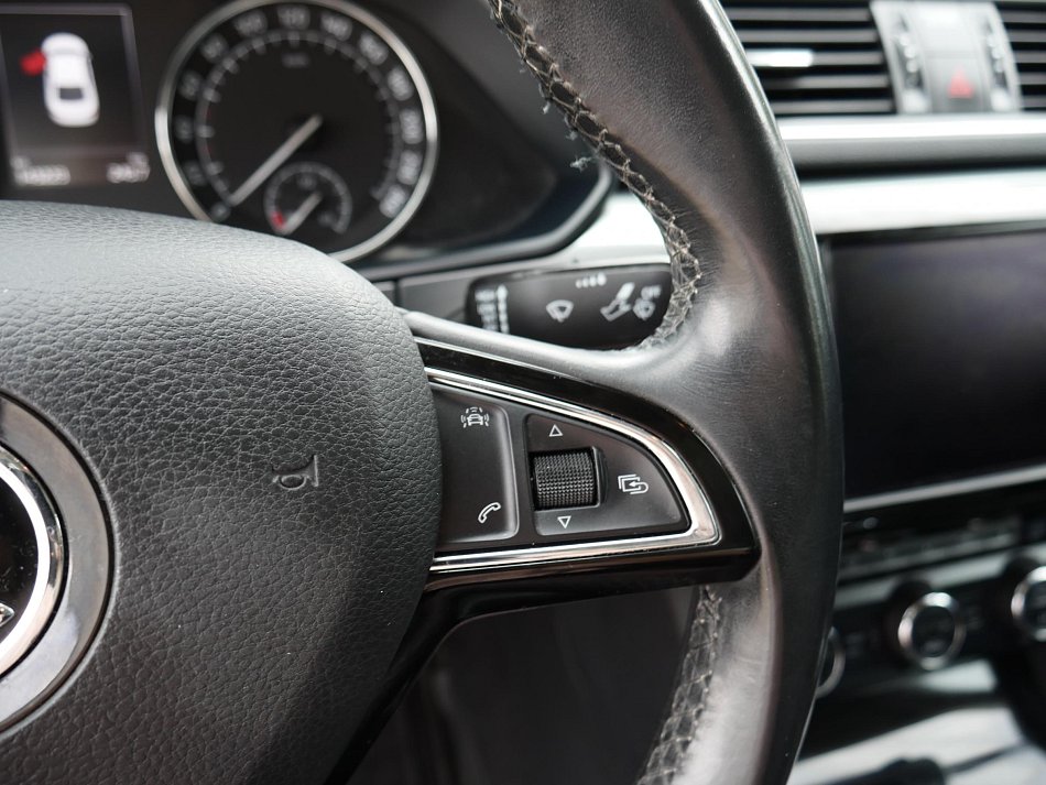 Škoda Superb III 1.4 TSi 