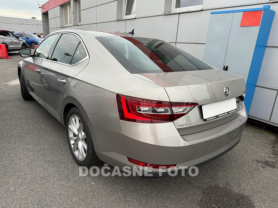 Škoda Superb 1.4 TSi 