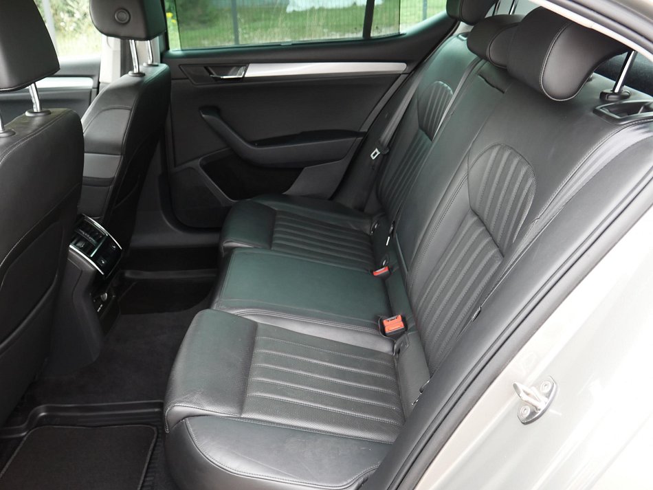 Škoda Superb III 1.4 TSi 