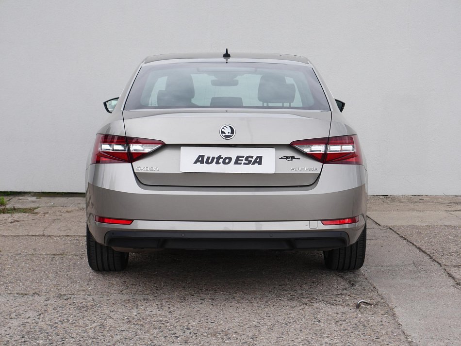 Škoda Superb III 1.4 TSi 