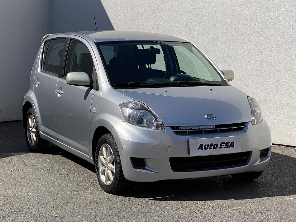 Daihatsu Sirion 1.3i 