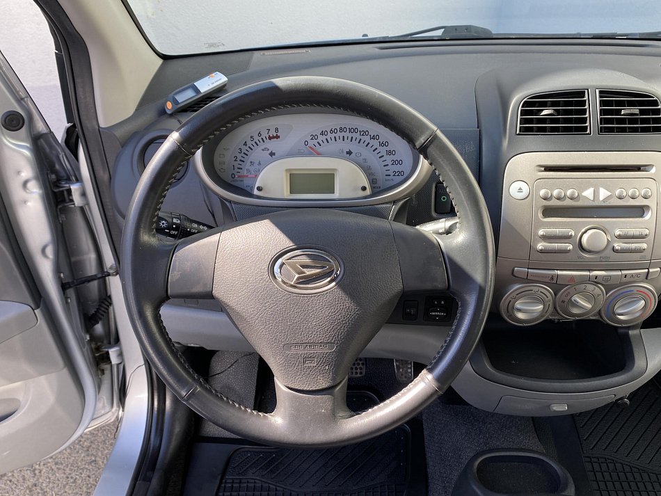 Daihatsu Sirion 1.3i 