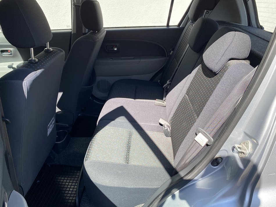 Daihatsu Sirion 1.3i 