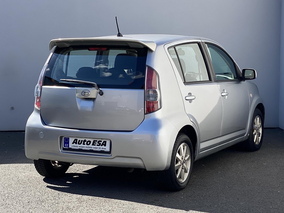 Daihatsu Sirion 1.3i 