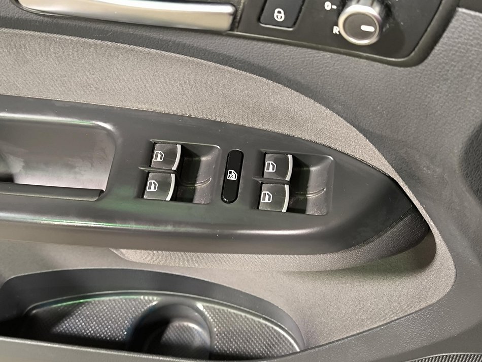 Volkswagen Touran 2.0 TDi Highline