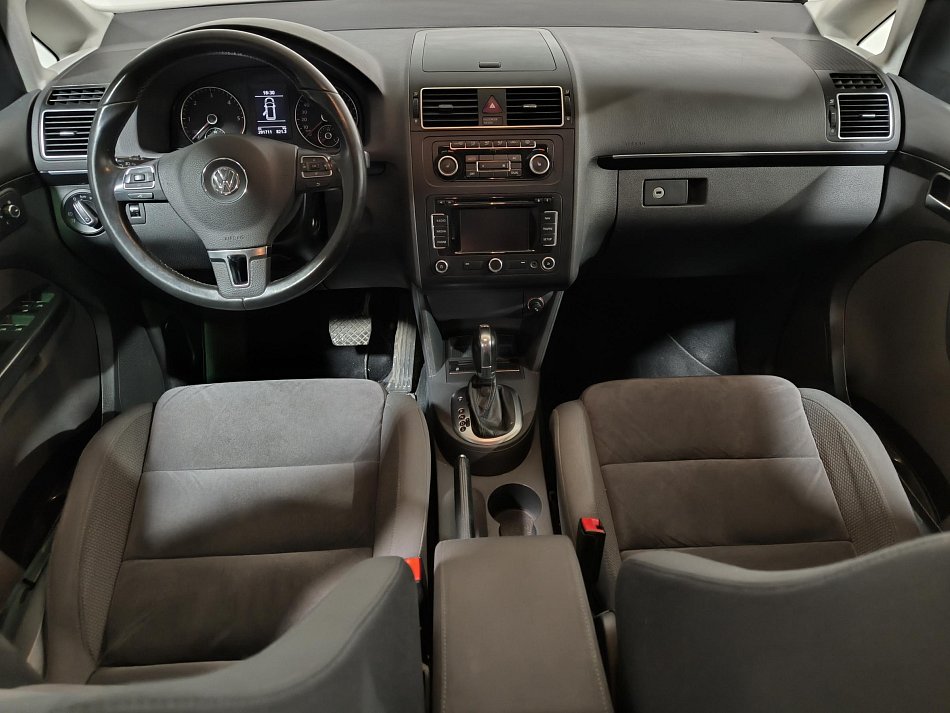 Volkswagen Touran 2.0 TDi Highline