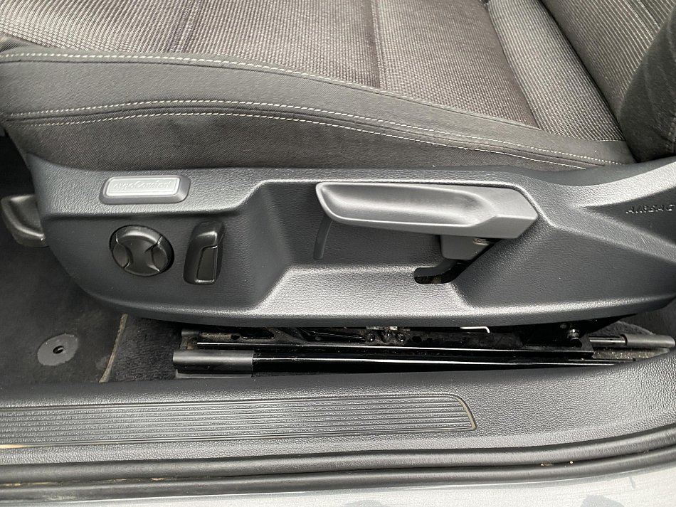 Volkswagen Passat 1.6 TDi Comfortline