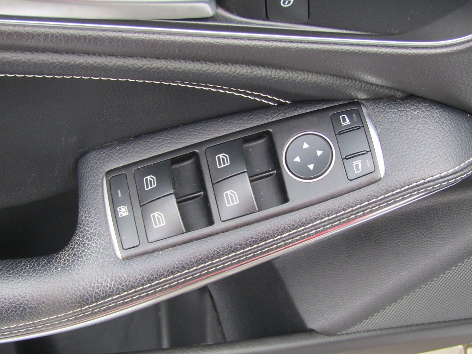 Mercedes-Benz CLA 2.2 CDi  200 CDi