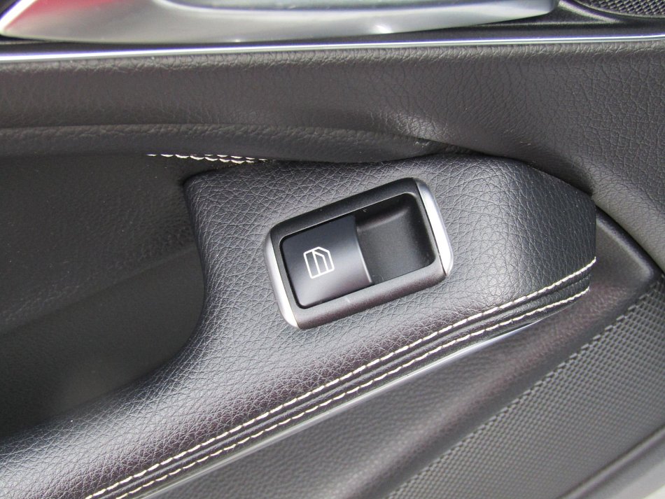 Mercedes-Benz CLA 2.2 CDi  200 CDi