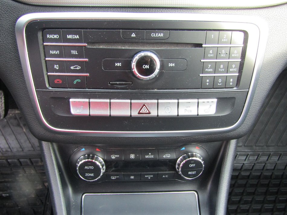 Mercedes-Benz CLA 2.2 CDi  200 CDi