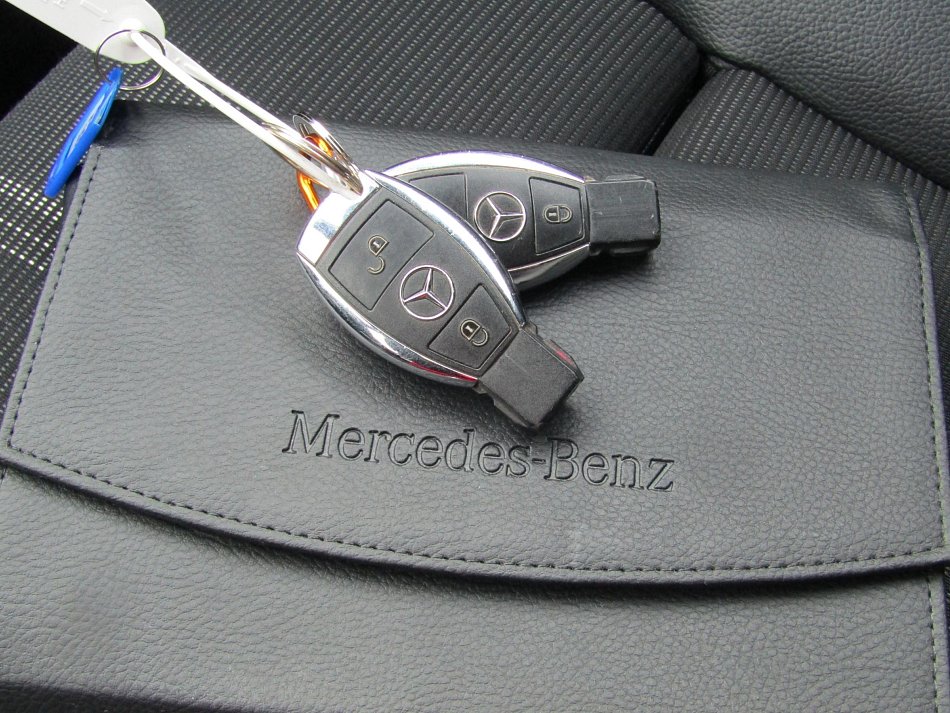 Mercedes-Benz CLA 2.2 CDi  200 CDi