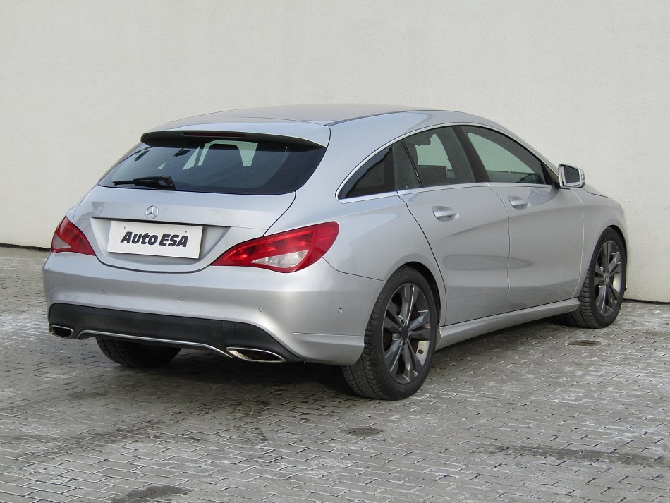 Mercedes-Benz CLA 2.2 CDi  200 CDi
