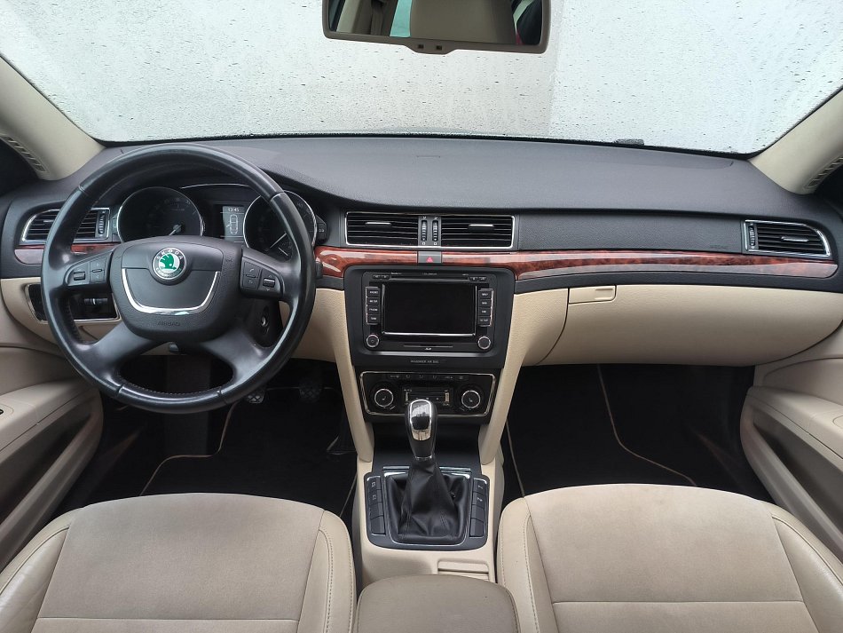 Škoda Superb II 2.0TDi Elegance