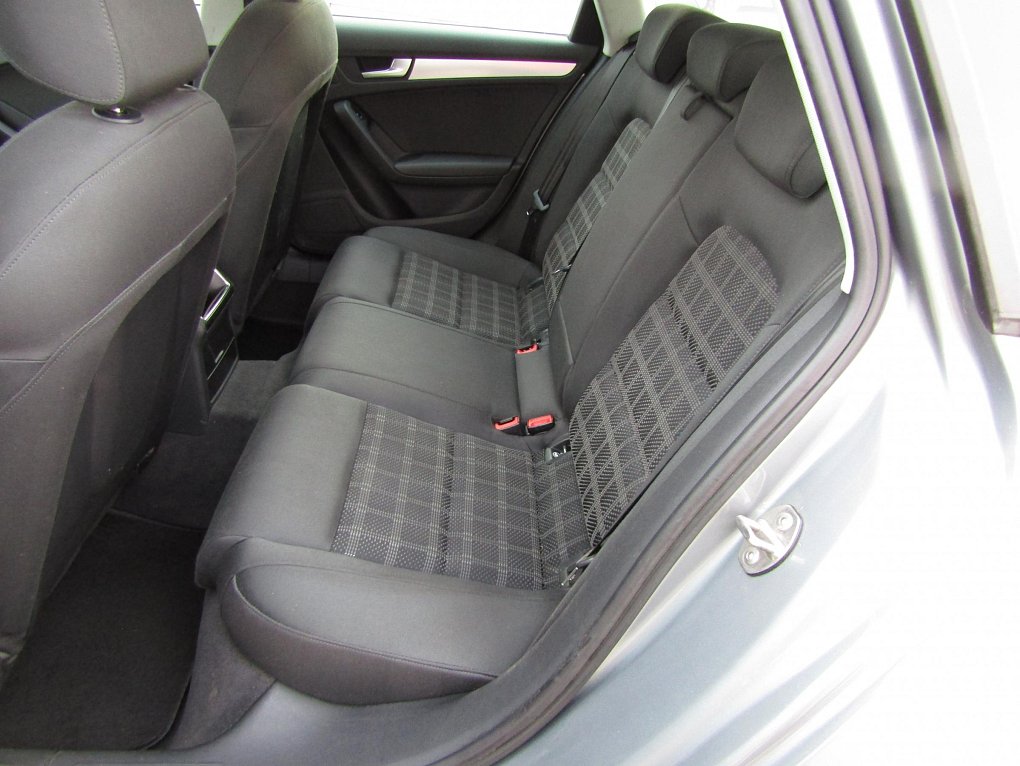 Audi A4 3.0 TDi  quattro