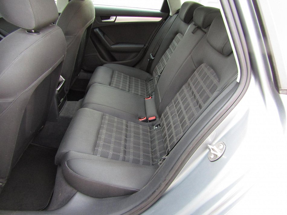 Audi A4 3.0 TDi  quattro