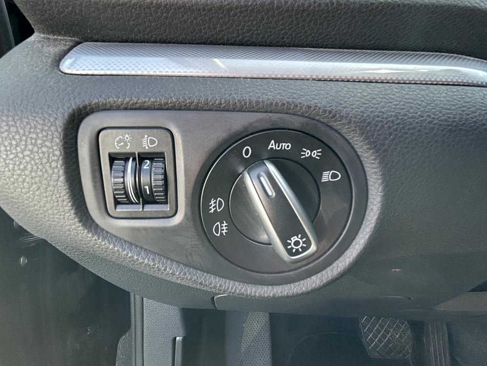 Volkswagen Sharan 2.0TDi 
