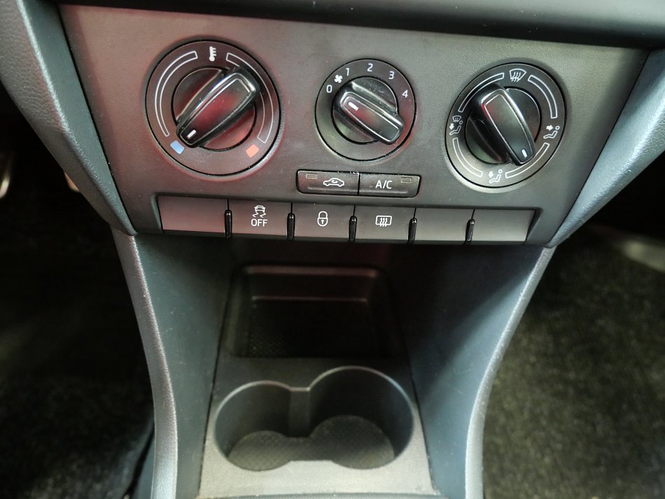 Škoda Rapid 1.6 TDi 