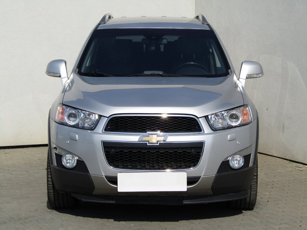 Chevrolet Captiva 2.4i 