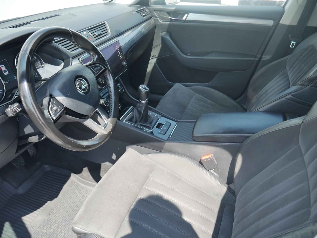 Škoda Superb III 2.0 TDi Style