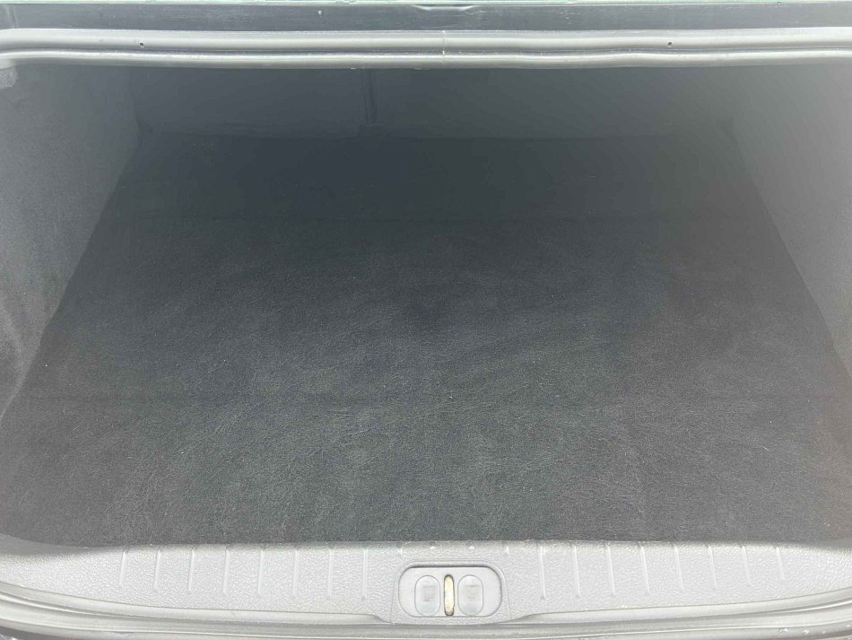 Peugeot 407 2.2i 