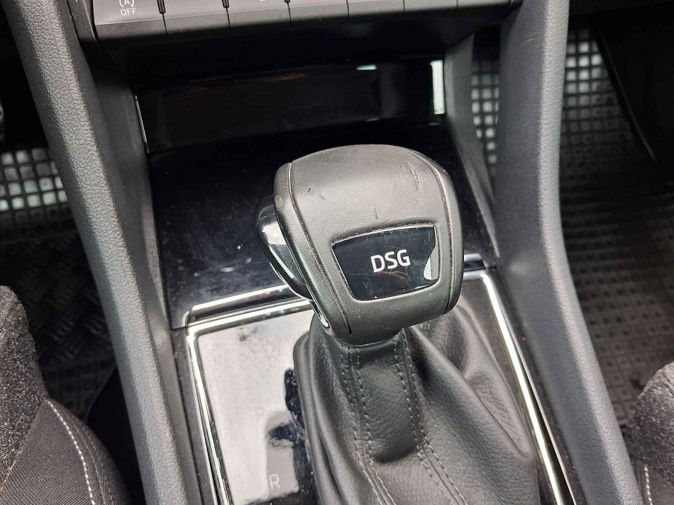 Škoda Karoq 1.0 TSi Style