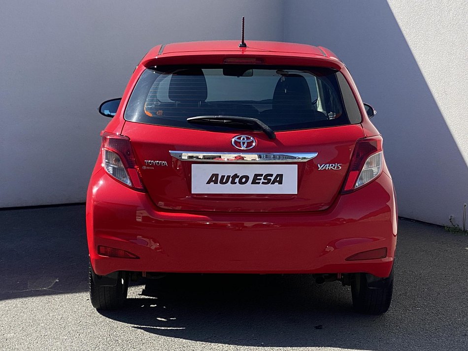 Toyota Yaris 1.3i 