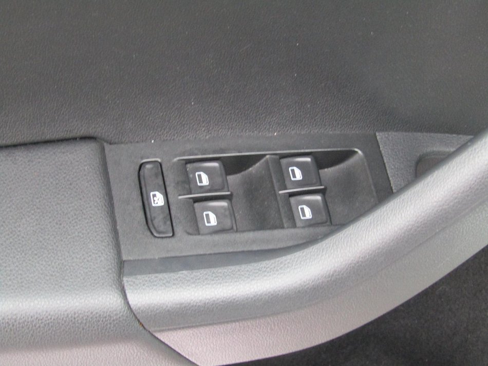 Škoda Octavia III 2.0TDi Elegance