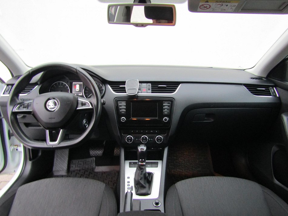 Škoda Octavia III 2.0TDi Elegance