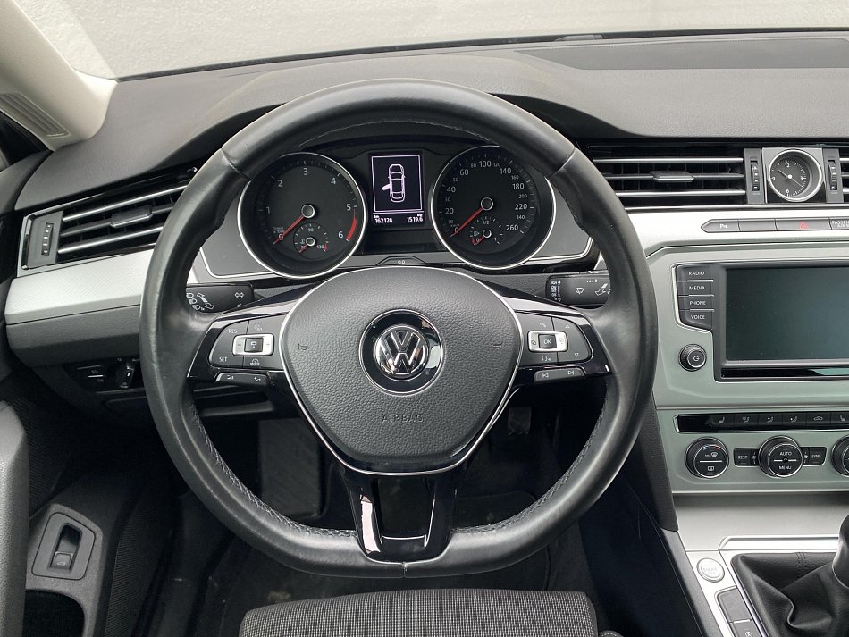 Volkswagen Passat 2.0 TDi Comfortline