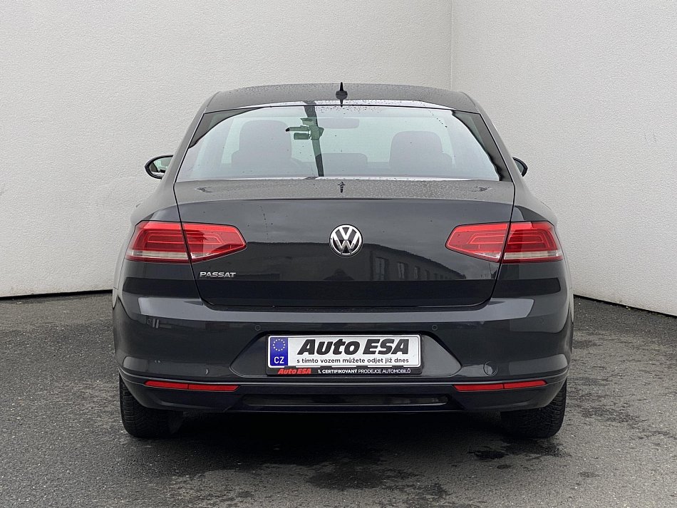 Volkswagen Passat 2.0 TDi Comfortline