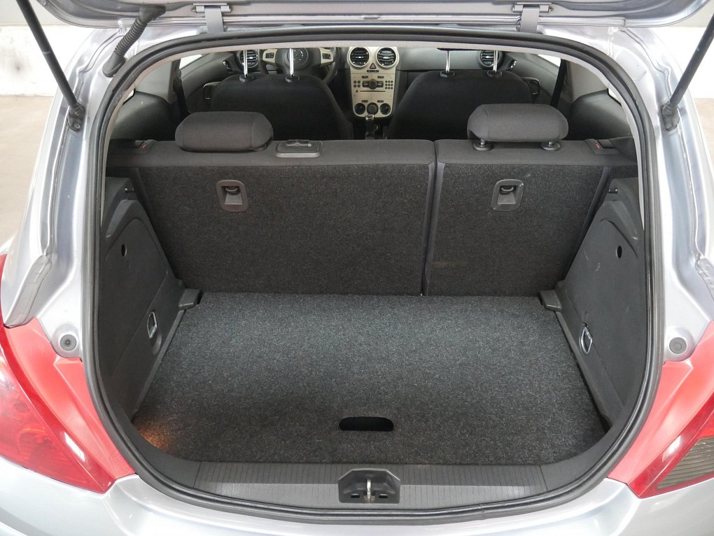 Opel Corsa 1.2 