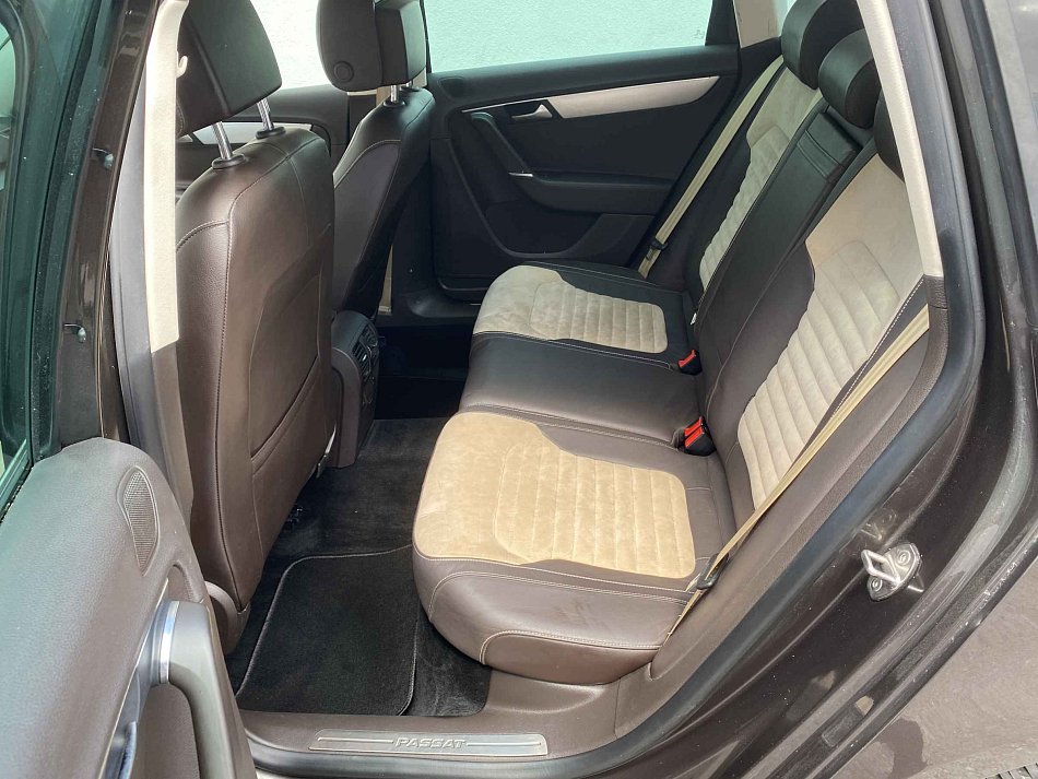 Volkswagen Passat 2.0 TDi Highline 4x4