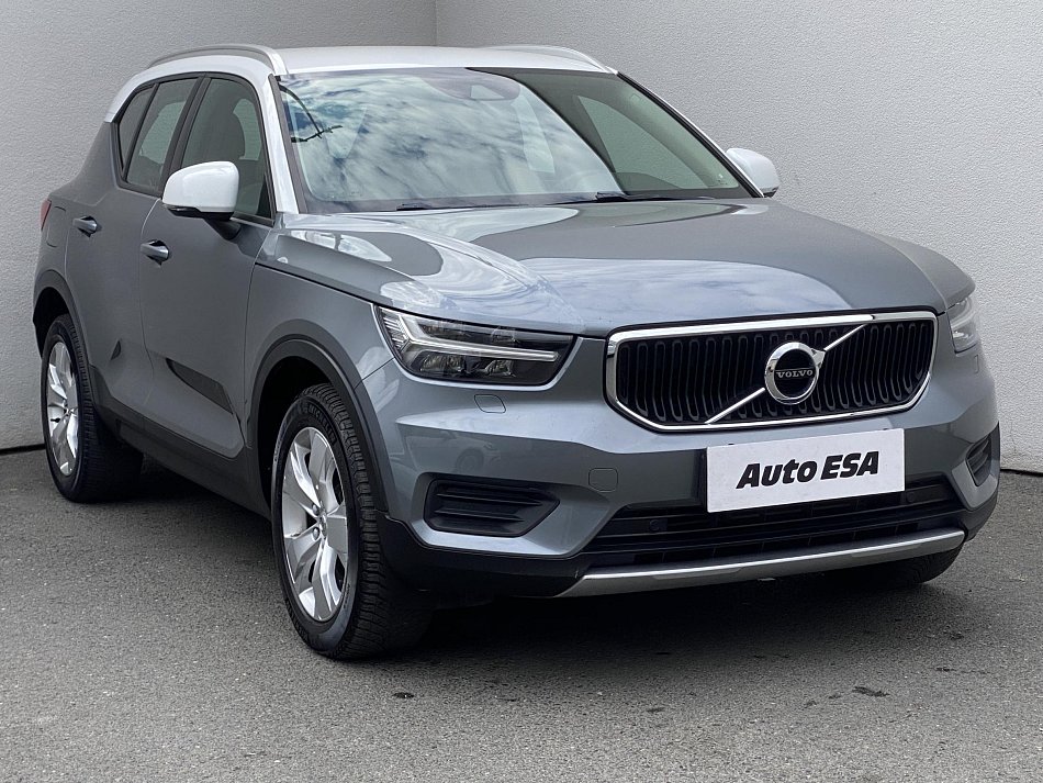 Volvo XC40 2.0 D3 Momentum