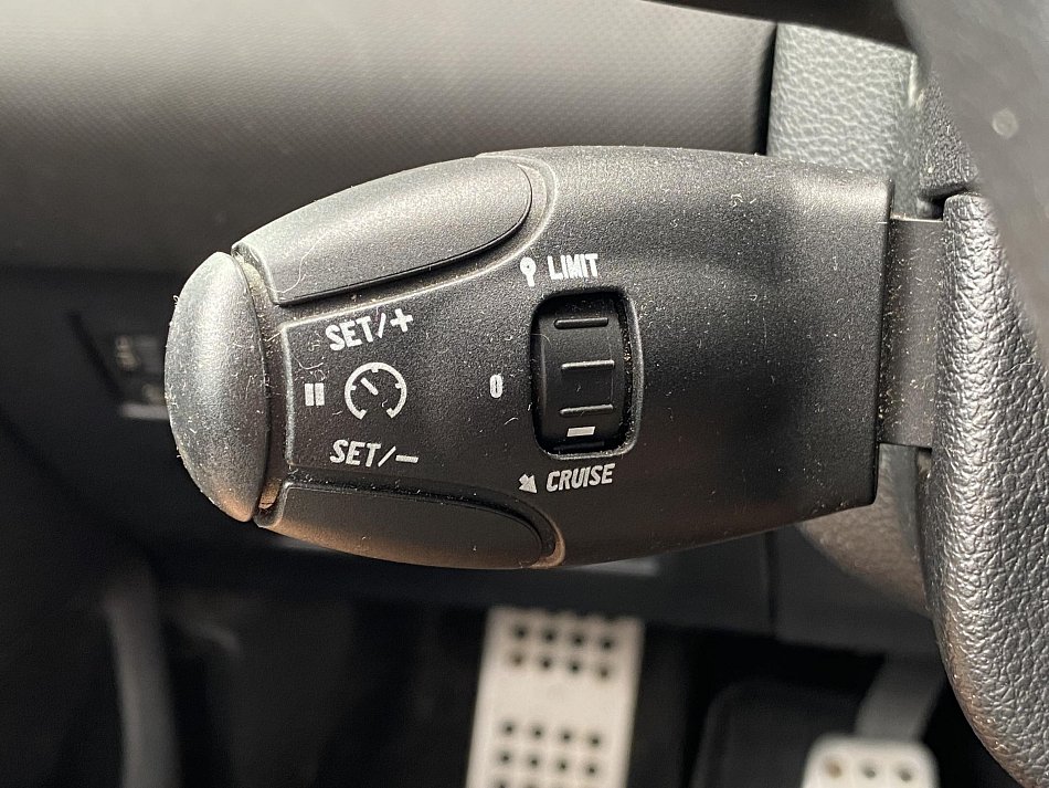 Peugeot 308 1.6 VTi 