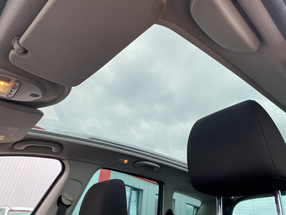 Peugeot 308 1.6 VTi 