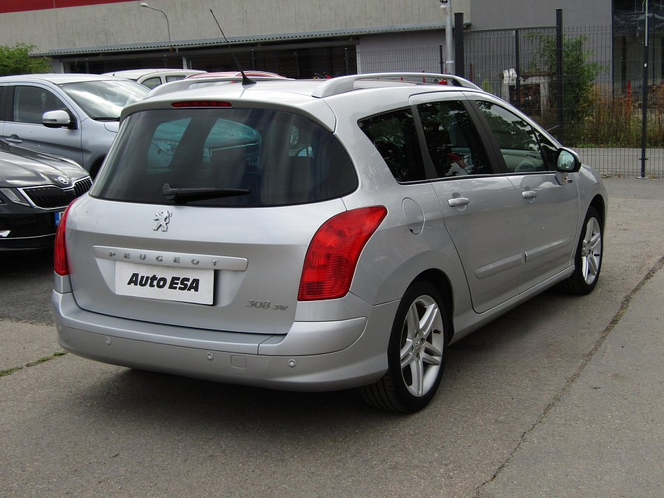 Peugeot 308 1.6 VTi 