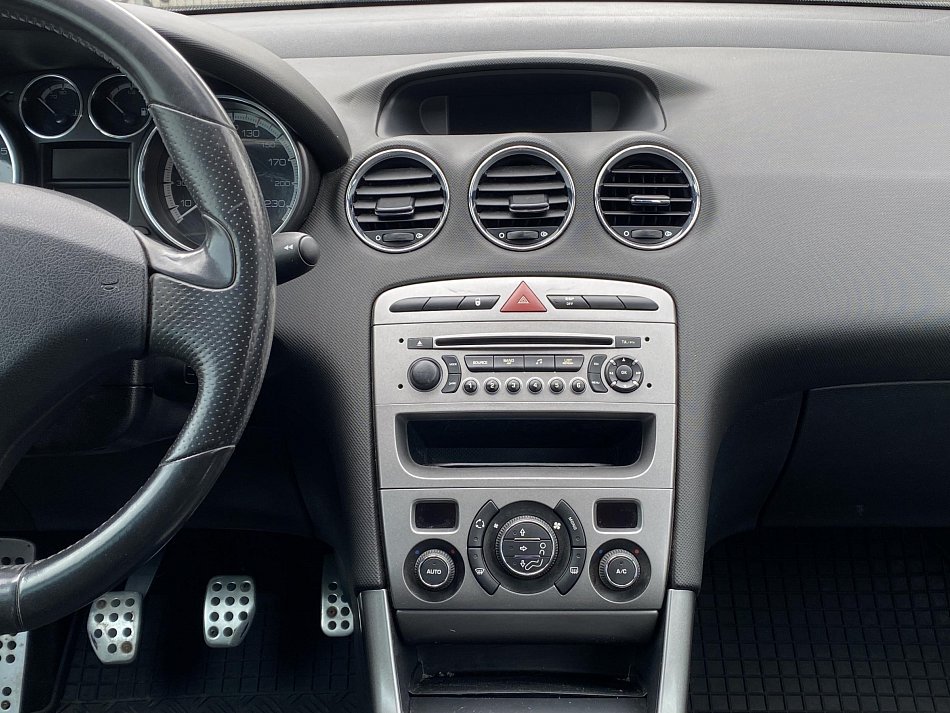 Peugeot 308 1.6 VTi 