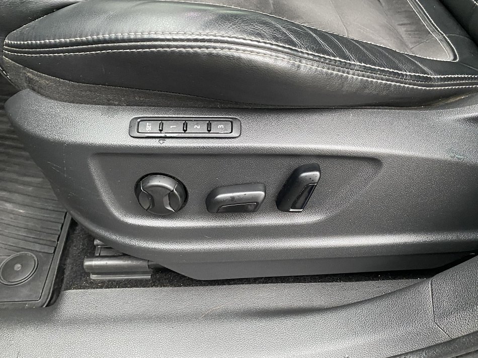 Škoda Kodiaq 2.0 TDi Style 4x4, 7míst