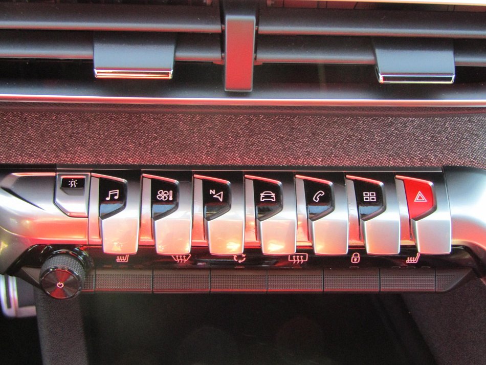 Peugeot 3008 1.6 TCe GT Line