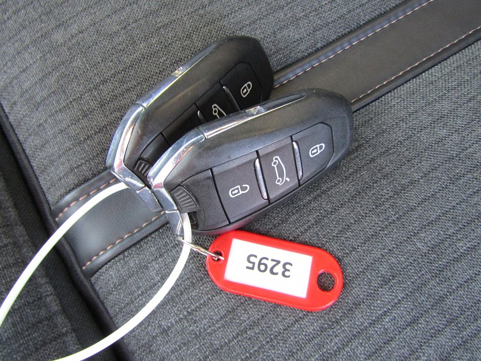 Peugeot 3008 1.6 TCe GT Line